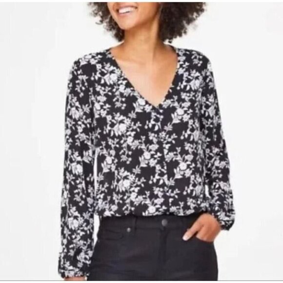LOFT Top Womens Medium Black Floral Bodysuit Button Front V Neck Romantic Work - Picture 1 of 8